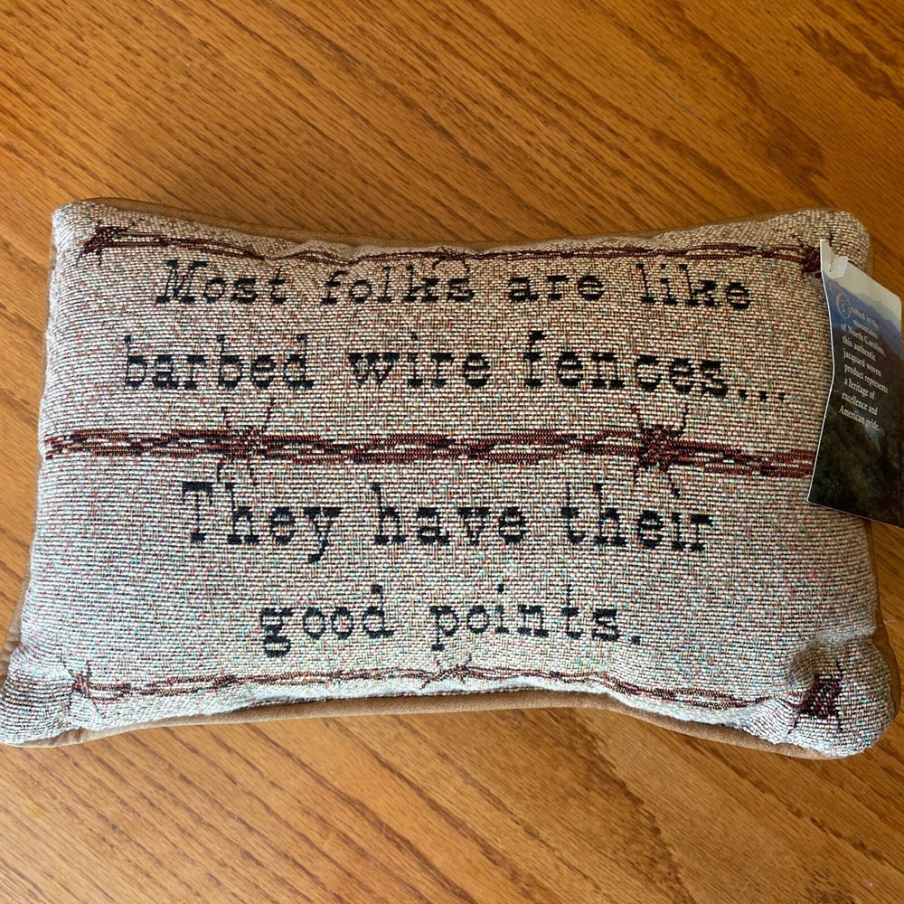 NWT The Manual Woodworkers and Weavers Tapestry Barbed Wire Fences Pillow 12x8